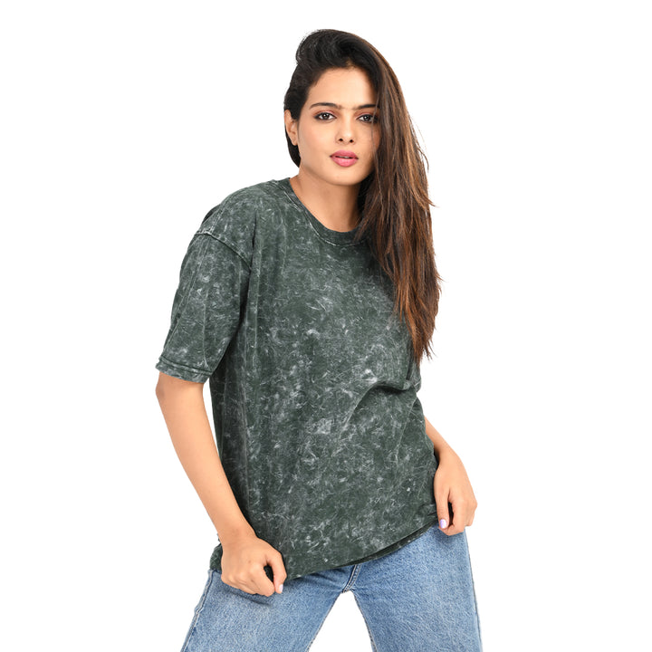 Green oversized acid washed t-shirt Female