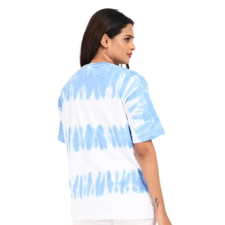 Tie and dye blue and white Female