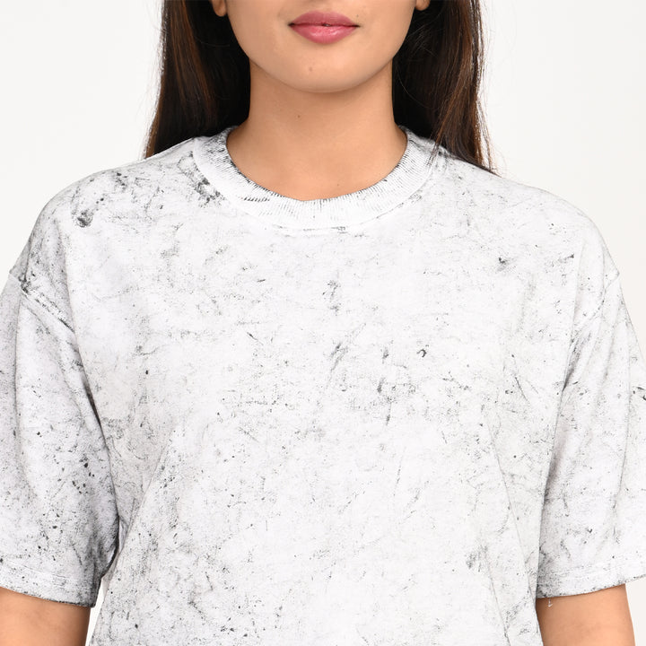 white oversized acid washed t-shirt Female