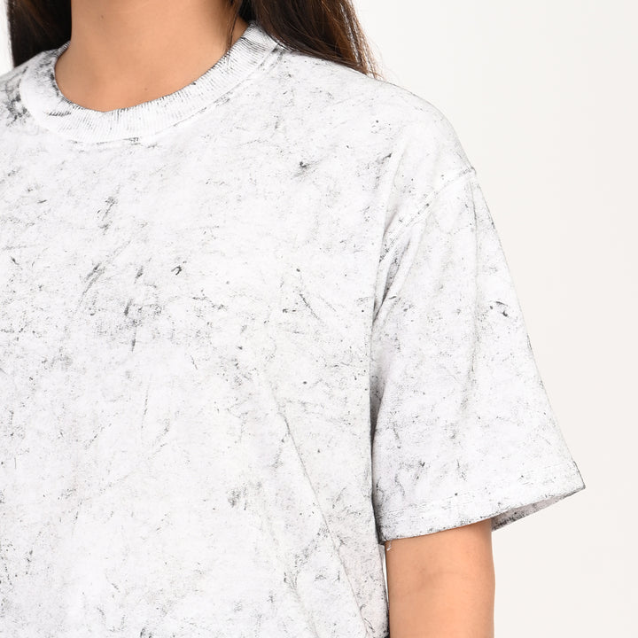 white oversized acid washed t-shirt Female