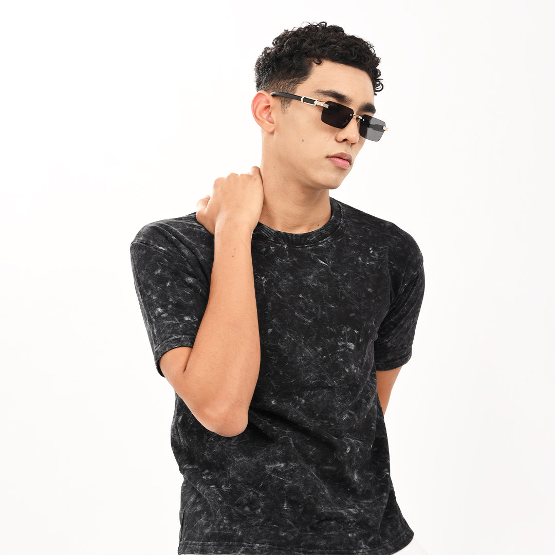Black oversized acid washed t-shirt
