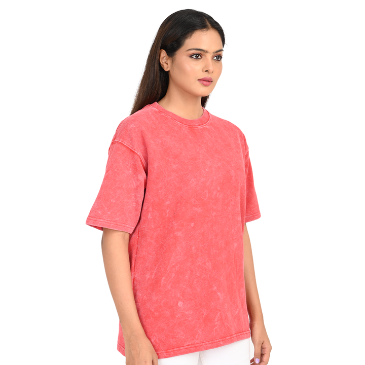 Red oversized acid washed t-shirt Female